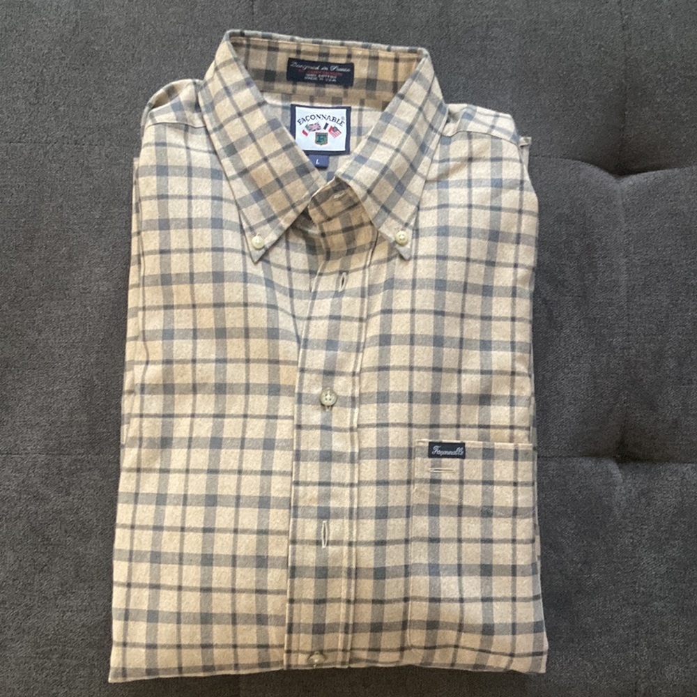 Men’s Facconable Button Down Shirt - image 1